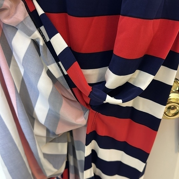 Banana Republic Patio Maxi Striped dress SzM - Picture 7 of 10